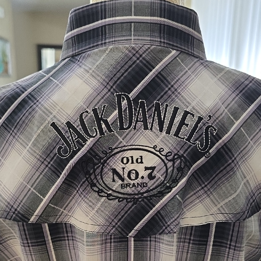 Jack Daniels Men's Plaid Button Up
